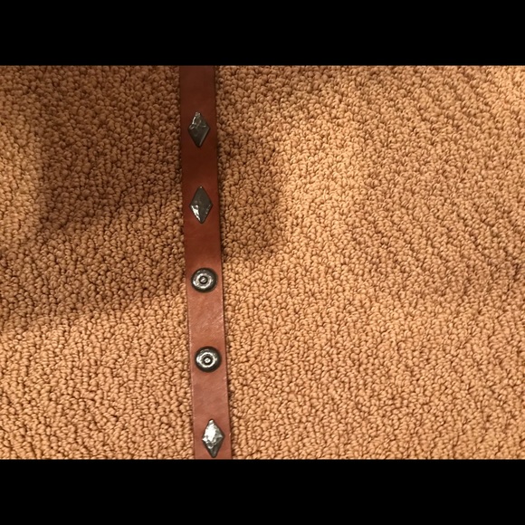 ANN TAYLOR STUDDED BROWN LEATHER BELT M/L - Picture 2 of 6